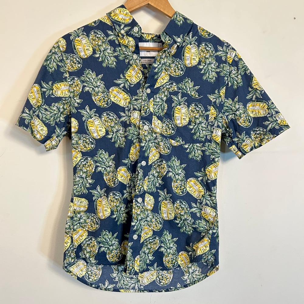 Goodfellow & Co Pineapple Print Short‎ Sleeve Button Down Shirt Navy Small